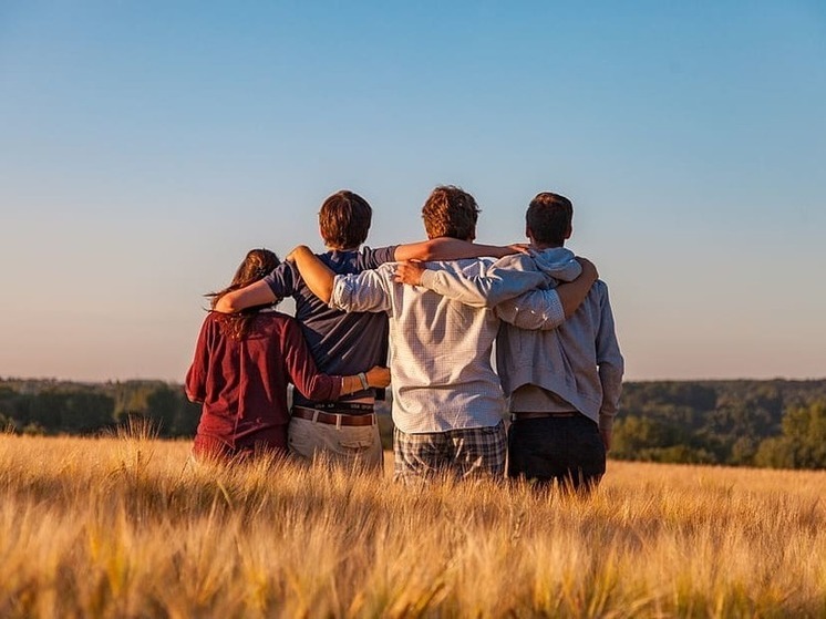 Школьники из четырех городов ДНР отправились в Липецкую область