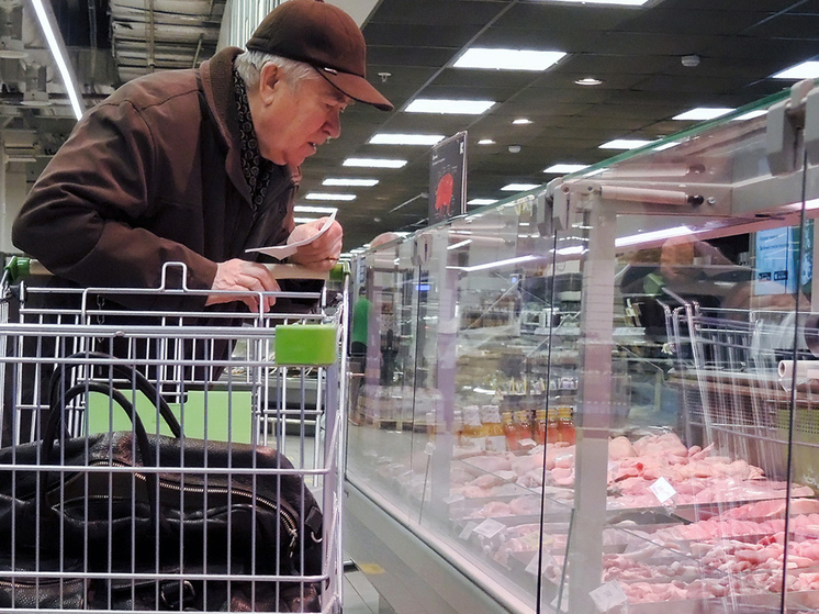 Свиноводы вспомнили, что их продукция дороже мяса птицы
