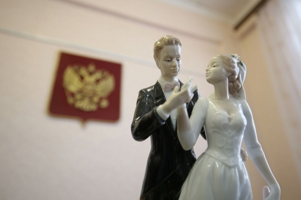74-летняя жительница Астрахани в июле стала невестой