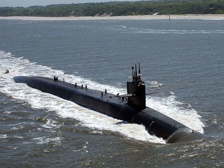 В Италию прибыла атомная подлодка ВМС США со 154 крылатыми ракетами Tomahawk