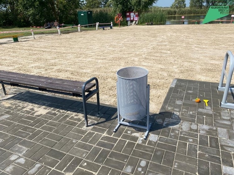 В Курской области обустроили баскетбольную площадку и пляж за 2,35 млн рублей