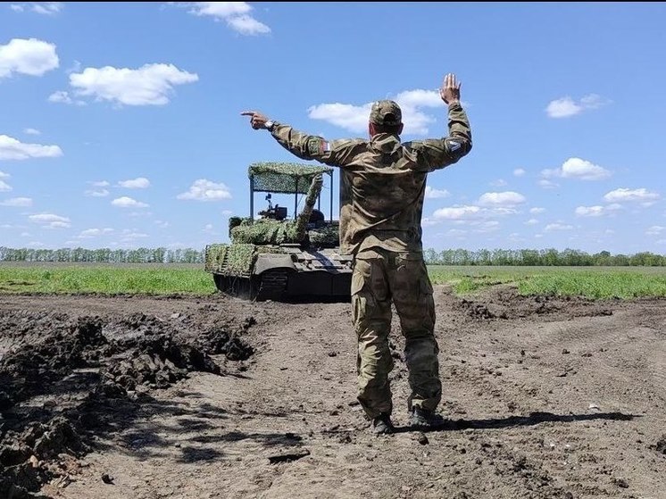 Экс-советник Пентагона Макгрегор: США обвинят Киев в поражении на Украине