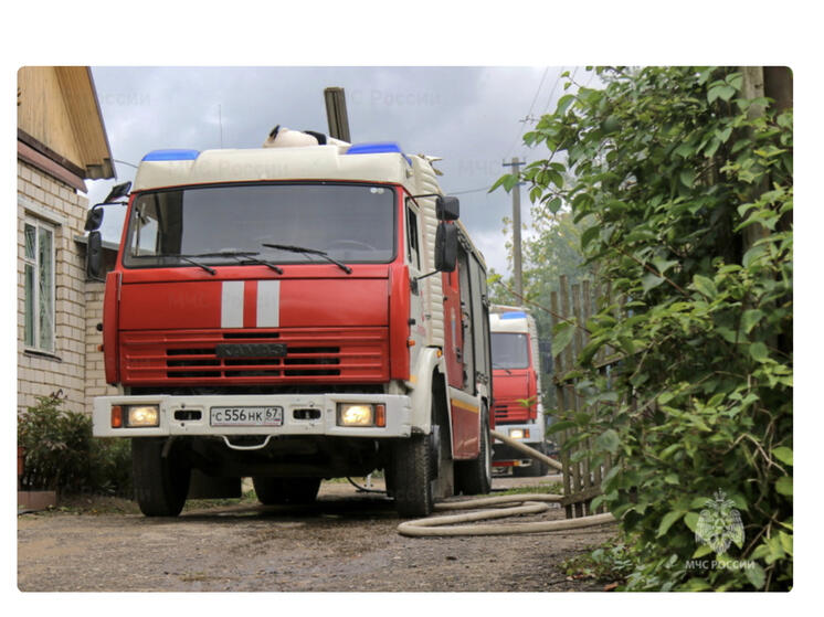 В поселке Красный загорелся жилой дом