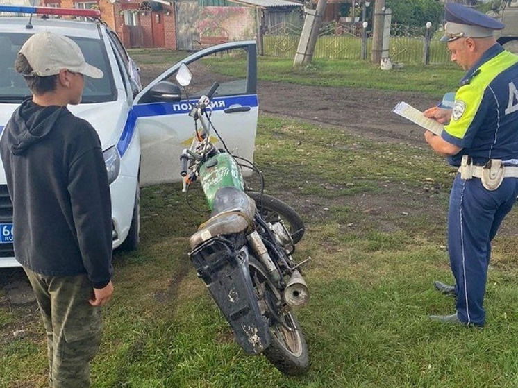 12-летнего ребёнка на мотоцикле остановили инспекторы ДПС в Ирбите