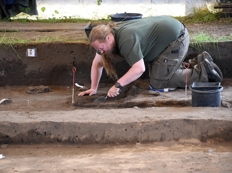 Необычный набор арехеологических находок изменил знания о древних женщинах