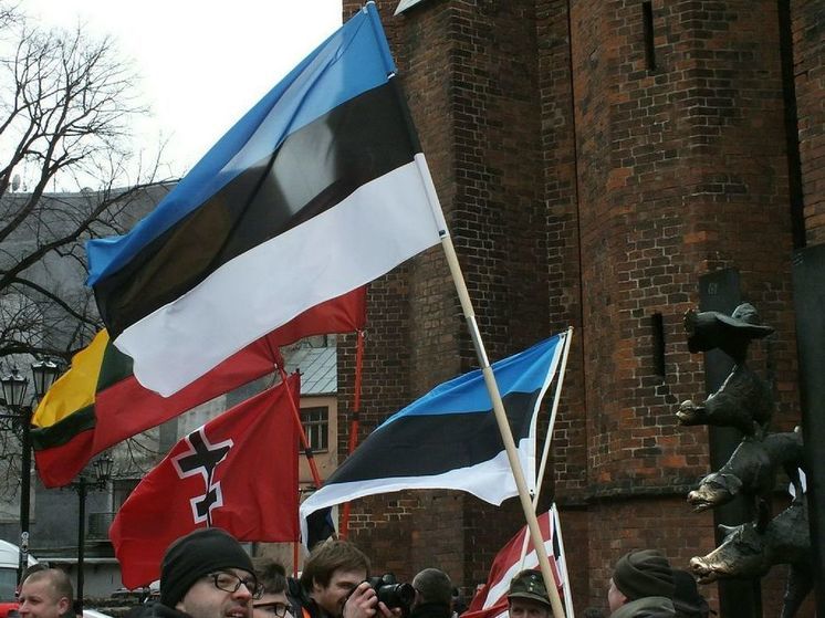 Эстония не планирует высылать россиян, как это сделали в Латвии и Литве