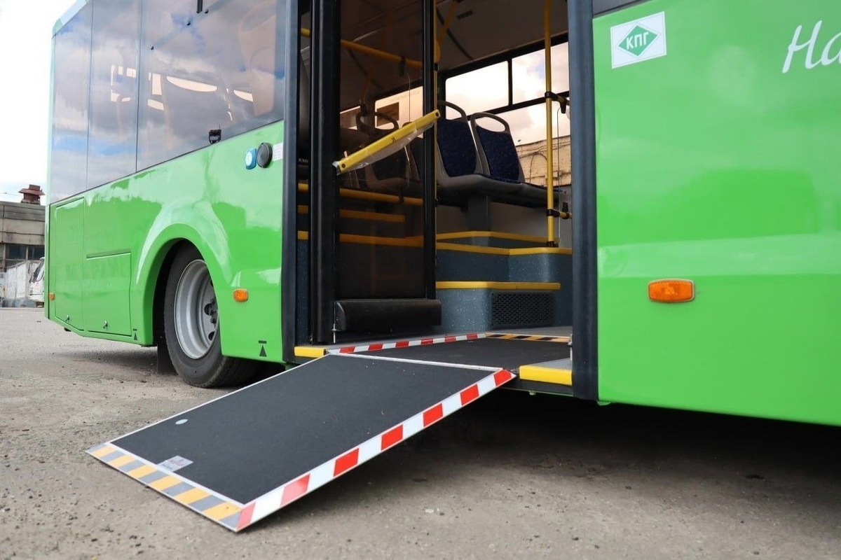 240 автобусов в Курске подходят для маломобильных пассажиров