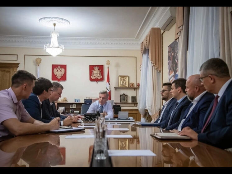 Врио губернатора провел оперативное совещание, посвященное устранению последствий урагана в Смоленске