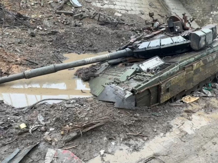 AT: отказ Зеленского подчиниться Западу приведет к непредсказуемыми последствиям