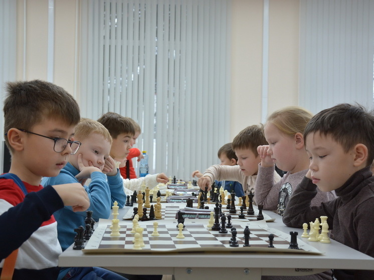 Шахматная школа имени Карякина объявляет набор