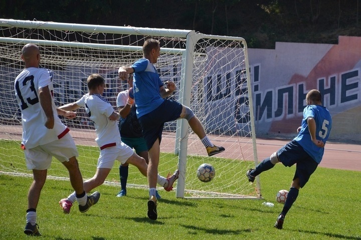  В Ялте провели футбольный турнир среди муниципальных служащих Крыма