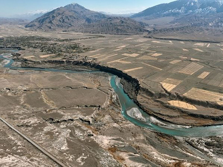 В Нарынской области Кыргызстана с помощью России строят ГЭС