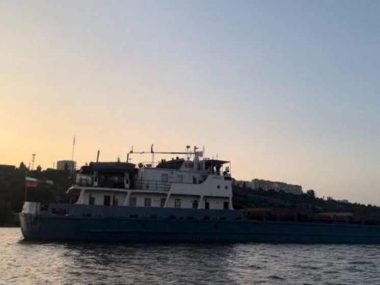 В Ростовскую область доставят на ремонт танкер, атакованный в Крыму