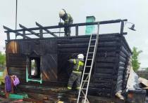 Пять пожаров за год перенесла семья из Читы – огонь практически уничтожил дом