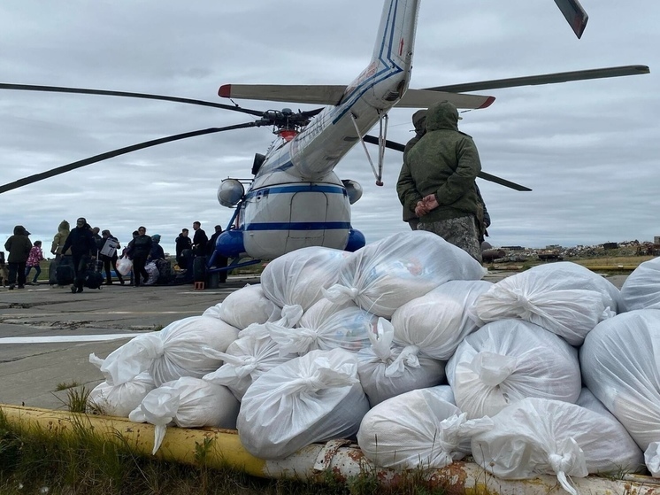 Тундровикам Тазовского района вертолетом доставили продукты