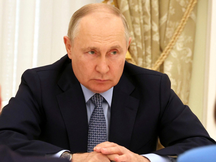 Бывший разведчик США Риттер: слова Байдена о Путине вскрыли правду об Украине