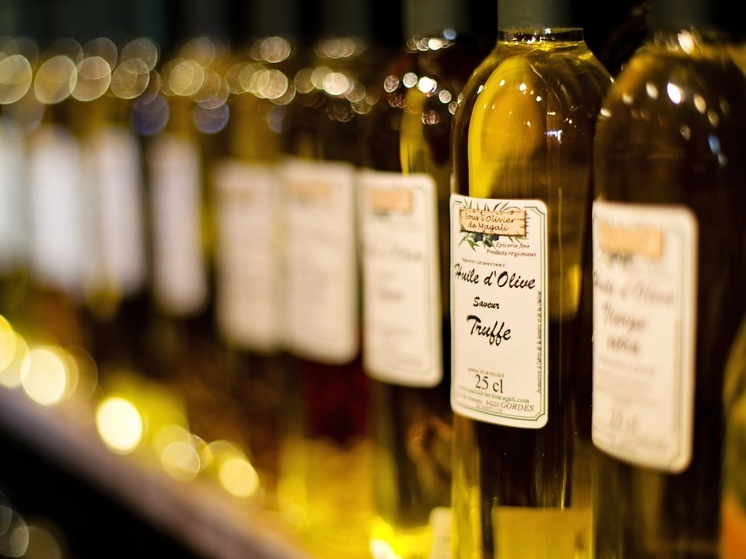 Женщину с полными карманами спиртного задержали в Петрозаводске