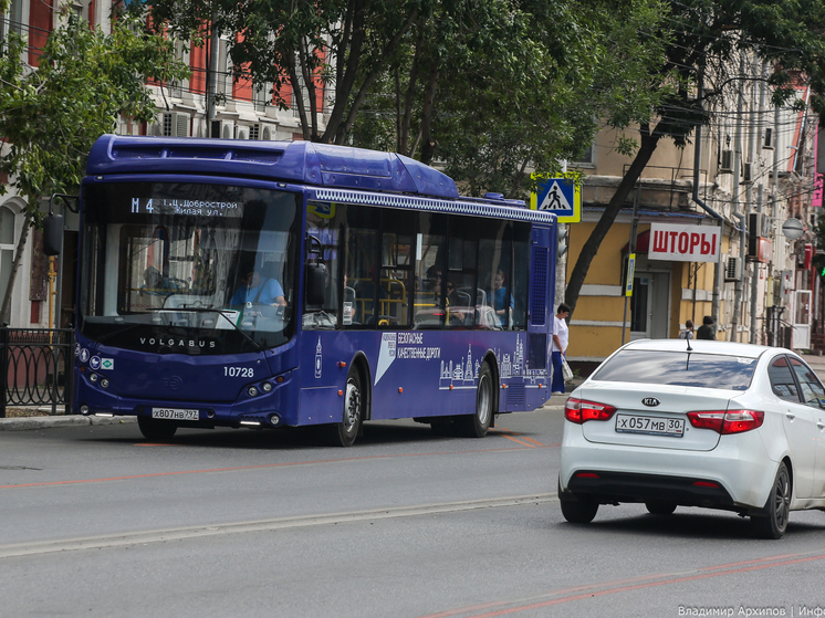 Первые автобусы малой вместимости выехали в Астрахань
