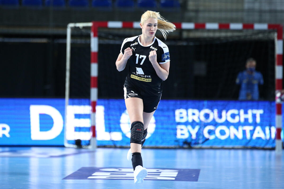 Олимпийская чемпионка по гандболу Бобровникова излечилась от онкологии