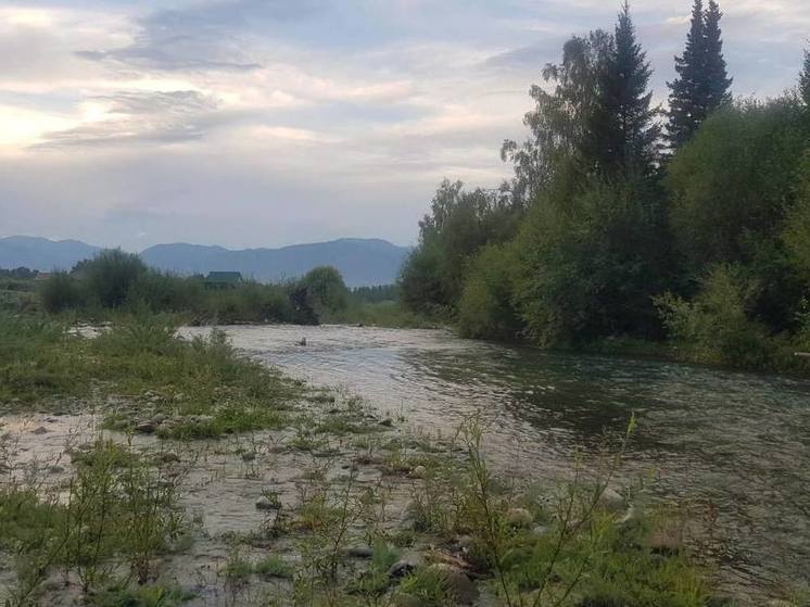 На Алтае нашли в реке тело двухлетнего мальчика