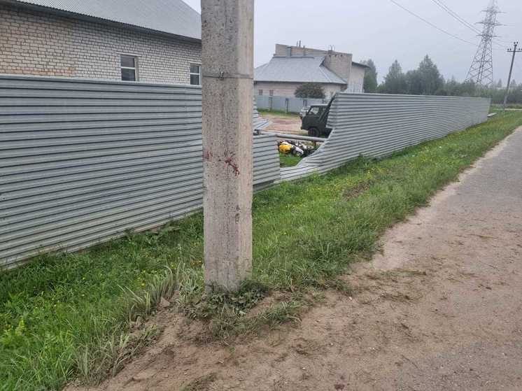 Мотоциклист без прав был сбит легковушкой в Вологде