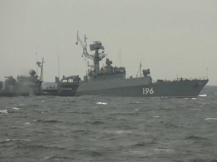 Более восьми тысяч военнослужащих задействованы в тренировке на Северном флоте