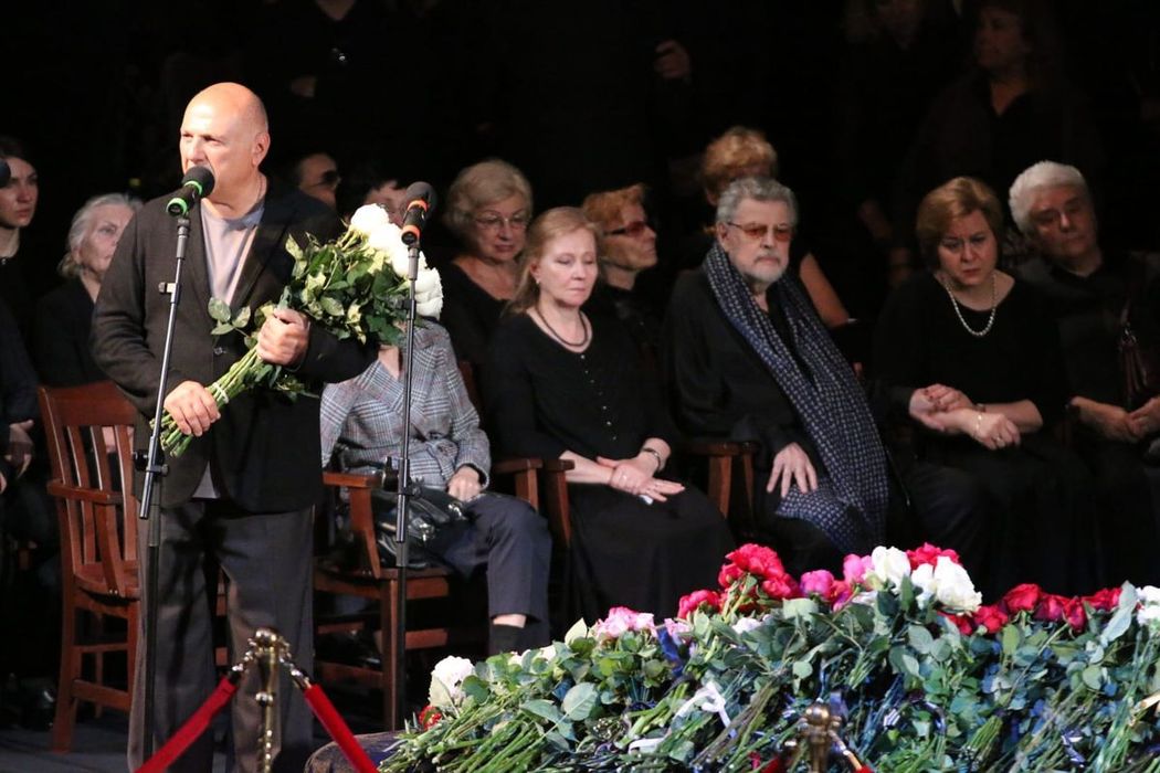 Shirvindt, Averin and others at farewell to Vera Vasilyeva: mournful footage