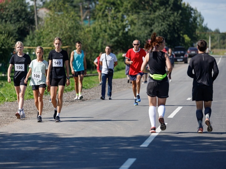 Спортивный праздник прошел в деревне Дуброво Псковского района