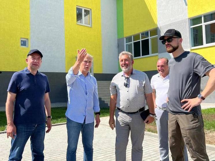 Школа в селе Каралат готова на 85%