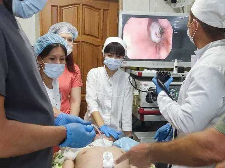 В Астрахани врачи освоили новый метод проведения гастростомии