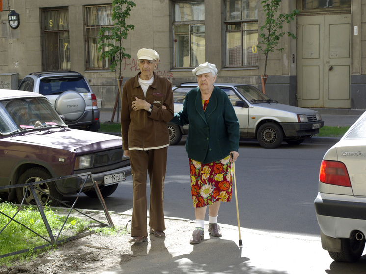 Петербуржцы не считают пенсию достаточным доходом и хотят трудиться в старости