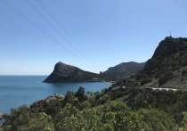 На выходных ВСУ атаковали Крымский мост ракетами. 