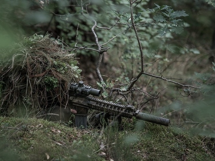 Российские разведчики взяли штурмом окопы в районе Работино