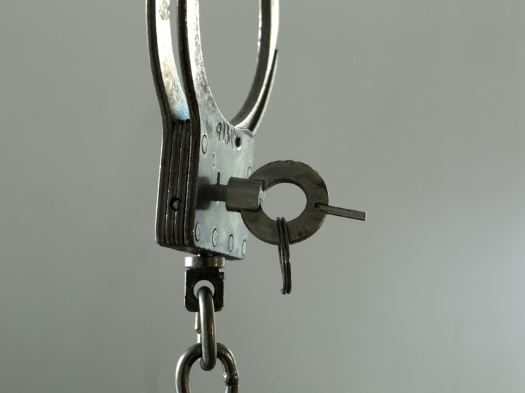 Три года насиловавший девочку россиянин получил 13 лет тюрьмы