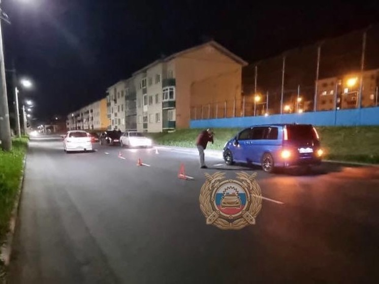 Водитель Toyota Isis сбил мужчину в Невельске