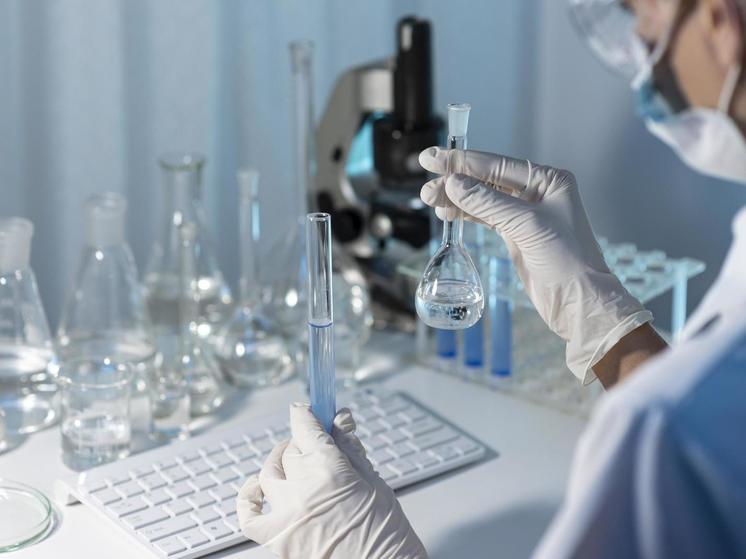 Кеннеди-младший признал производство на Украине биологического оружия