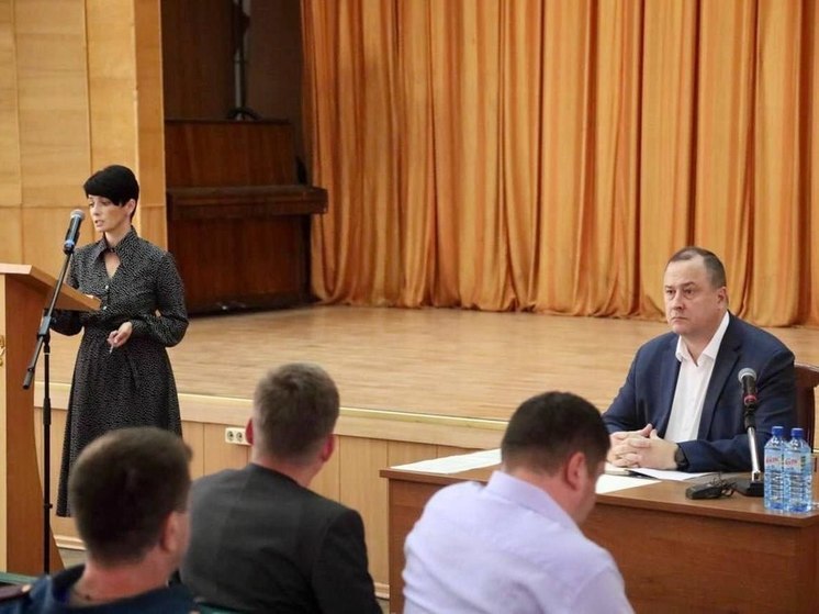 В Серпухове обсудили готовность к новому учебному году