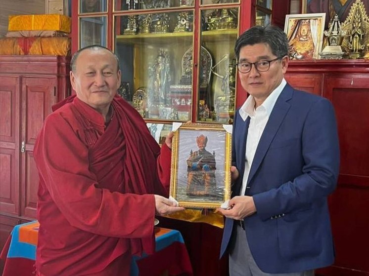 В Бурятию на Международный буддийский форум прибыли первые почетные гости