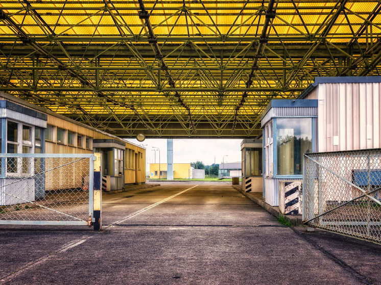 Пункты пропуска в новых регионах РФ оборудуют сканерами для рентгеновского досмотра автомобилей