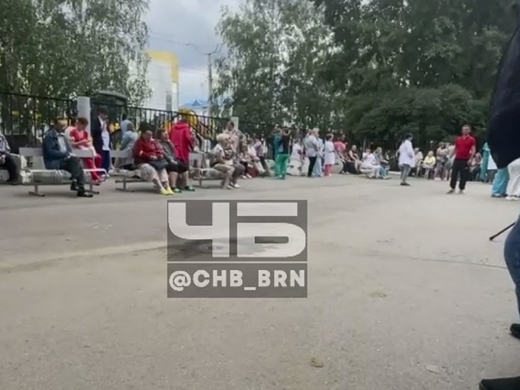 Барнаульцы сообщили о «минировании» больницы и автовокзала