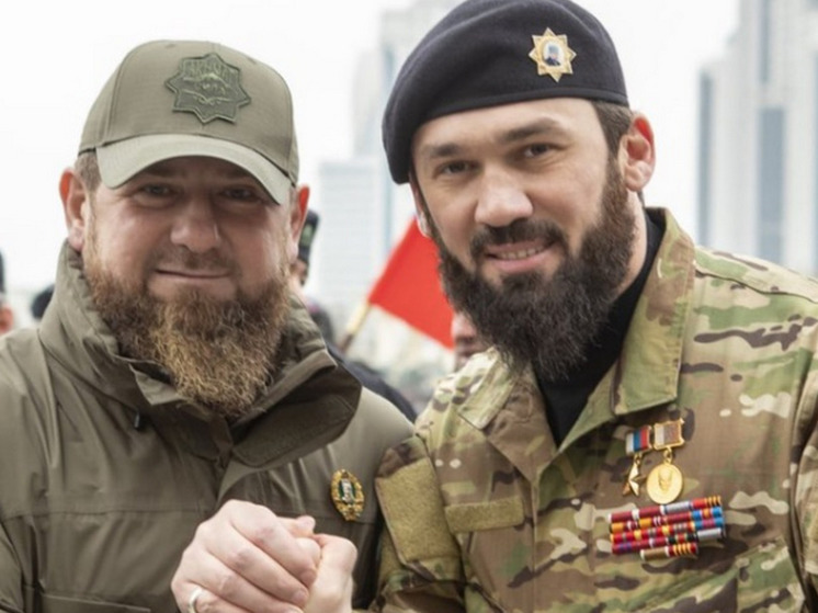 Путин присвоил главе парламента Чечни Даудову звание генерал-майора МВД