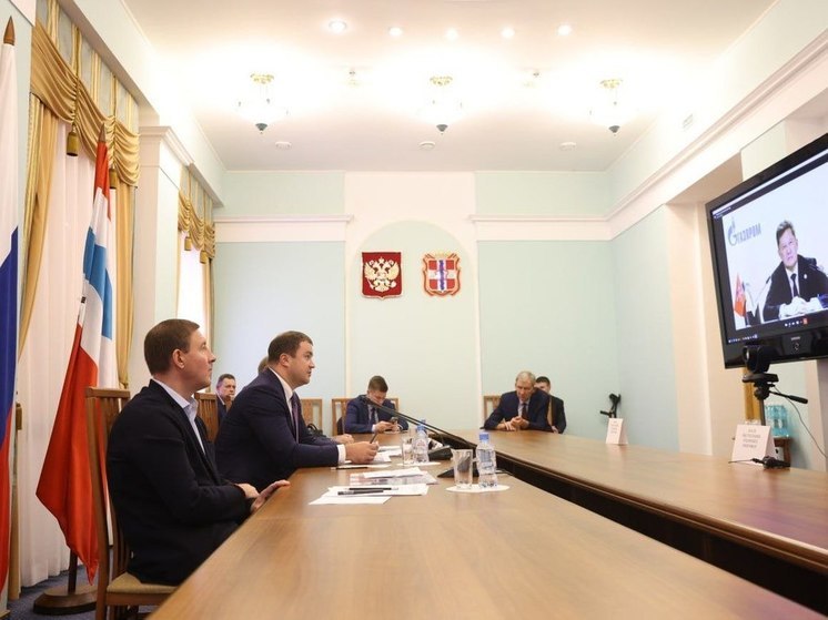 Миллер, Хоценко и Турчак обсудили вопросы газификации Омской области