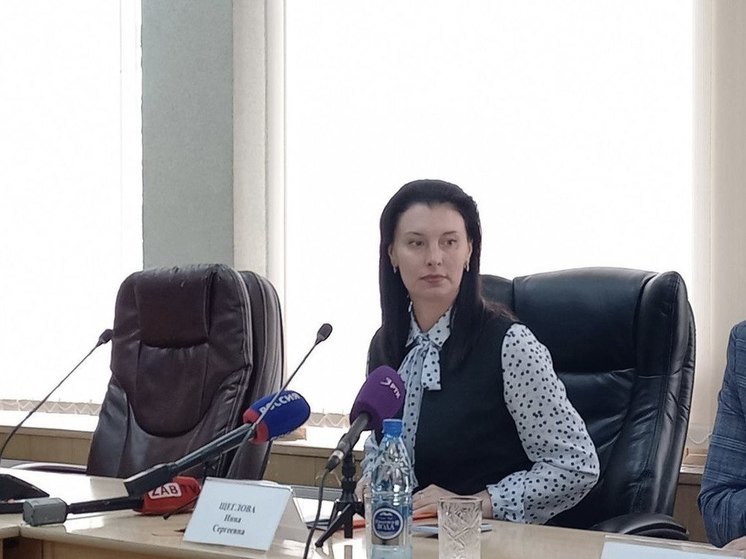 Засохшие ели с улиц Читы уберёт подрядчик после анализа причин гибели деревьев
