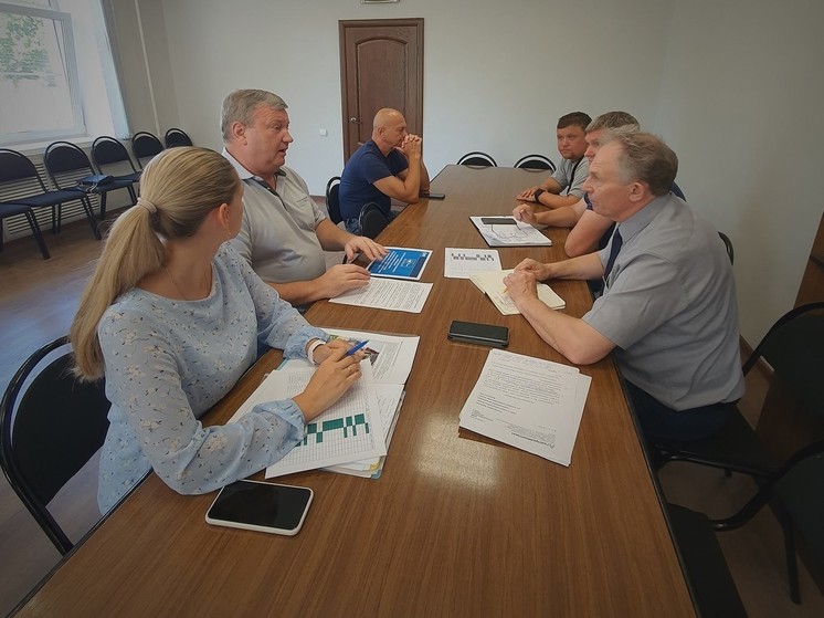 Генеральный директор псковских газовых компаний обсудил вопросы догазификации с главами районов