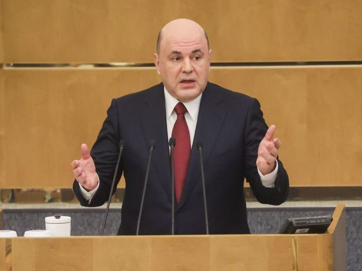 Мишустин призвал молодежь идти на заводы