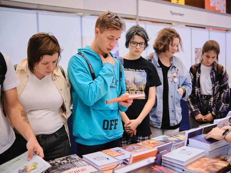 Книги 80 издательств будут ждать на Южно-Уральской книжной ярмарке #РыжийФест