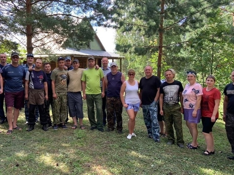 Сотрудники орловской колонии соревновались в ловле рыбы