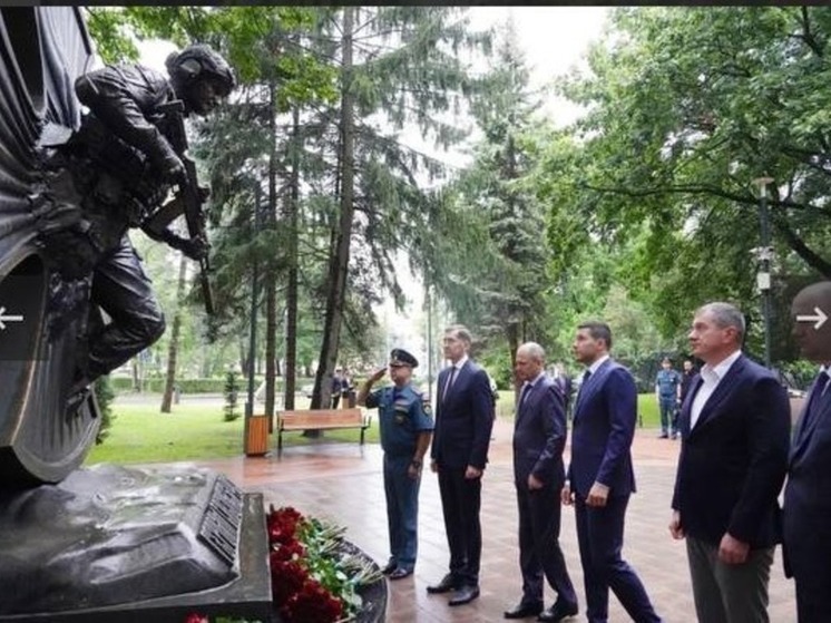  В Калининграде прошло спецгашение почтовой марки, посвященной генералу Зиничеву