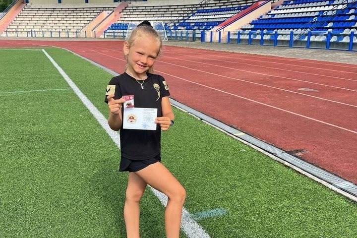 Seven-year-old Serpukhovichka received a gold TRP badge