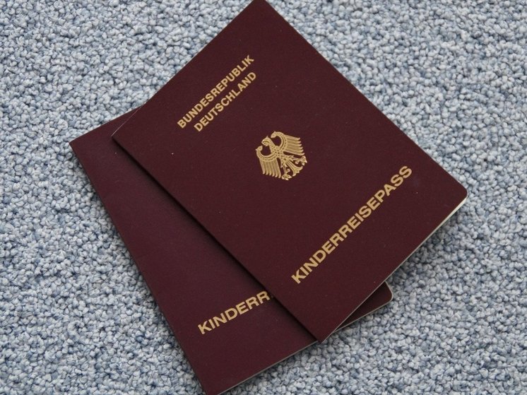 В Германии с 2024 года отменяет детский паспорт — Что важно знать родителям
